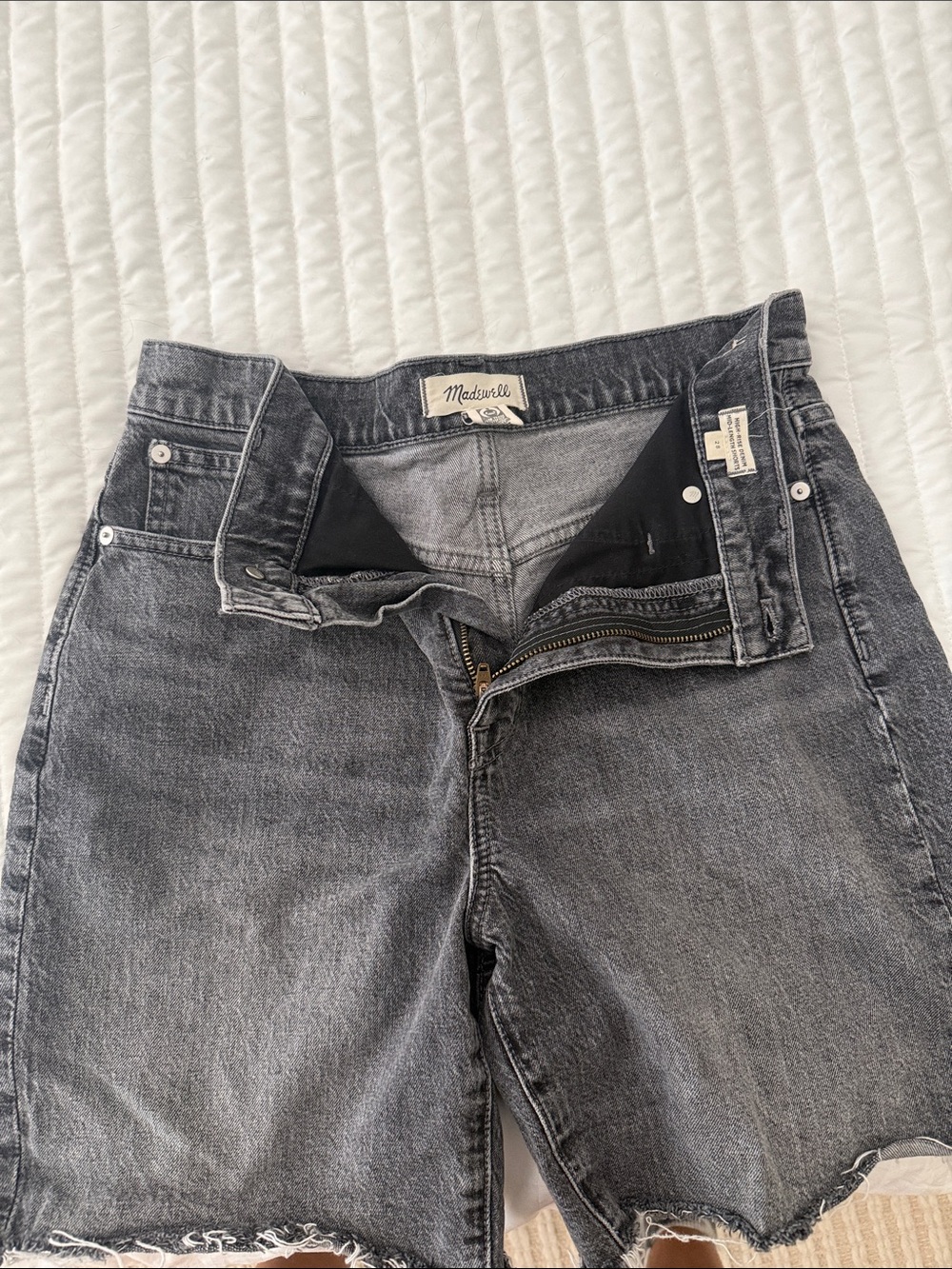 Madewell Men's Washed Gray Relaxed Denim Shorts